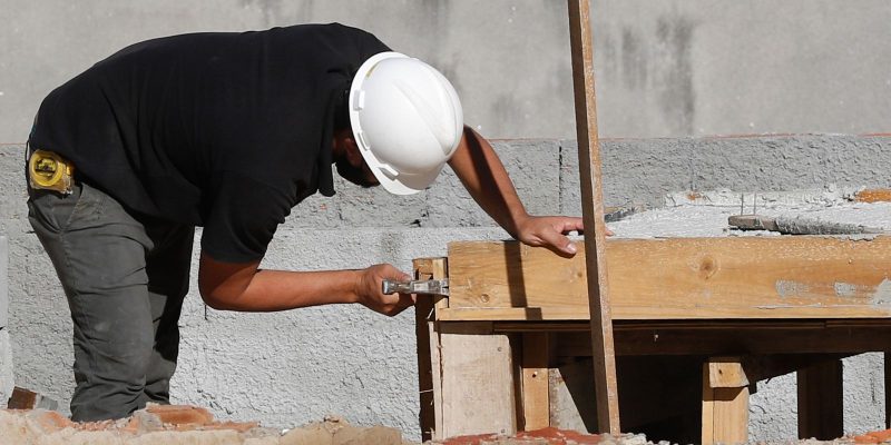 IBGE: desemprego cai para 7,9% no trimestre encerrado em julho