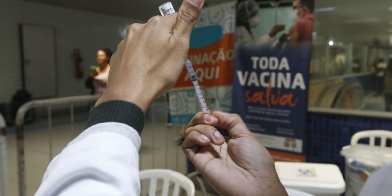 Secretaria de Saúde do Rio promove Dia D da campanha de multivacinação