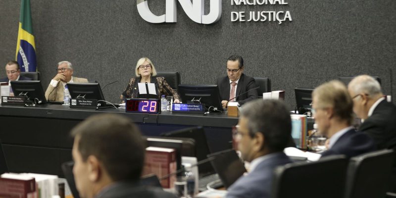 CNJ rejeita proposta de regulamentar participação de juízes em eventos