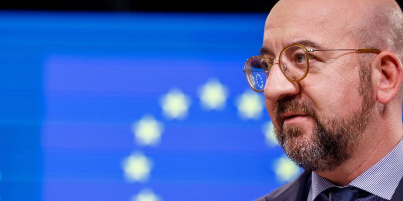 UE pedirá à China que pressione Rússia por "paz justa" na Ucrânia