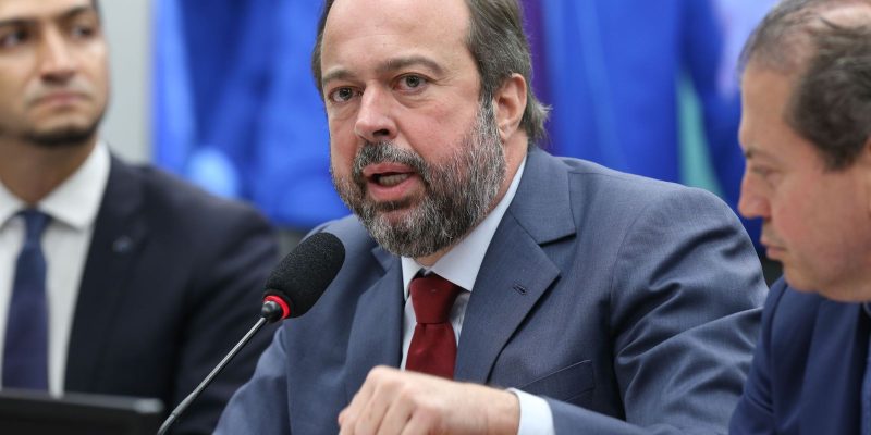 Governo quer rapidez em licença para perfuração na foz do Amazonas