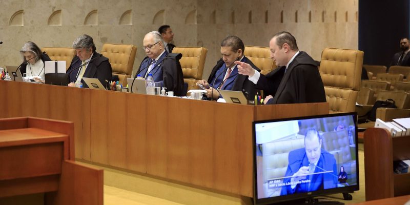 Ministro Fachin condena acusado do 8 de janeiro a 17 anos de prisão