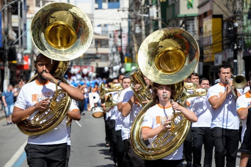 Barra Mansa se prepara para o Desfile Civico em alusao