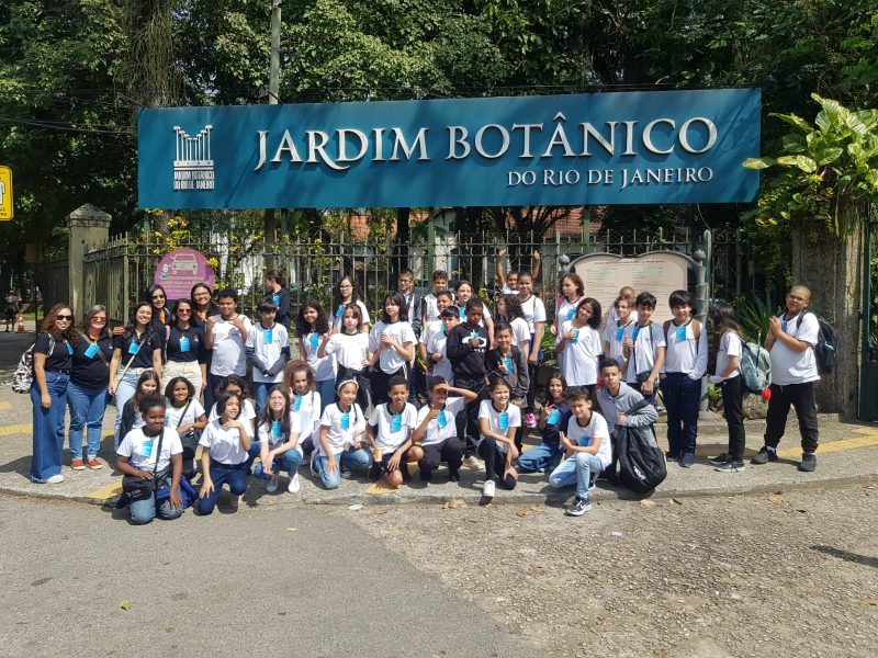 Prefeitura de Volta Redonda promove viagem inesquecível para mais de 60 estudantes da rede pública municipal