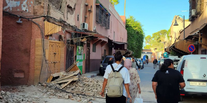 Terremoto: "Eram blocos de rocha caindo sobre pessoas", conta geólogo