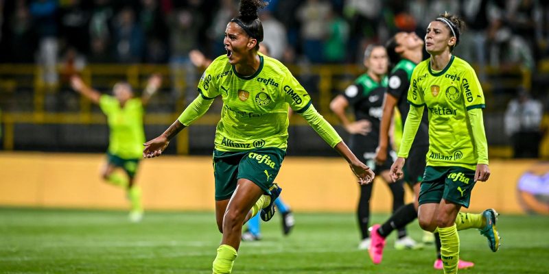 Libertadores: Palmeiras derrota Atlético Nacional para chegar à final