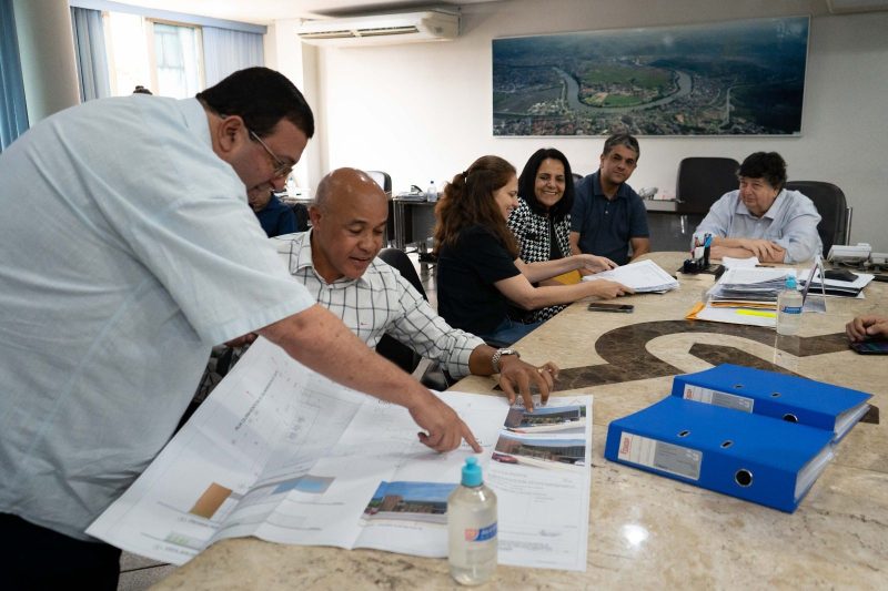 Projeto da nova sede da Secretaria da Pessoa com DeficiÃªncia de Volta Redonda Ã© apresentado ao prefeito Neto