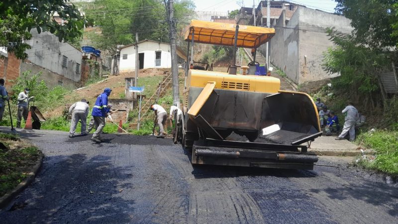Ruas do Santo Agostinho recebem novo asfalto em parceria com o Estado