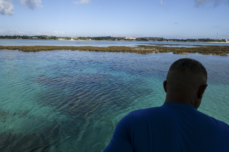 Tamandaré (PE), 25/10/2023 - Monitoramento do Centro de Pesquisa e Conservação da Biodiversidade Marinha do Nordeste (Cepene) no recife Pirambu, na APA Costa dos Corais. Foto: Fernando Frazão/Agência Brasil