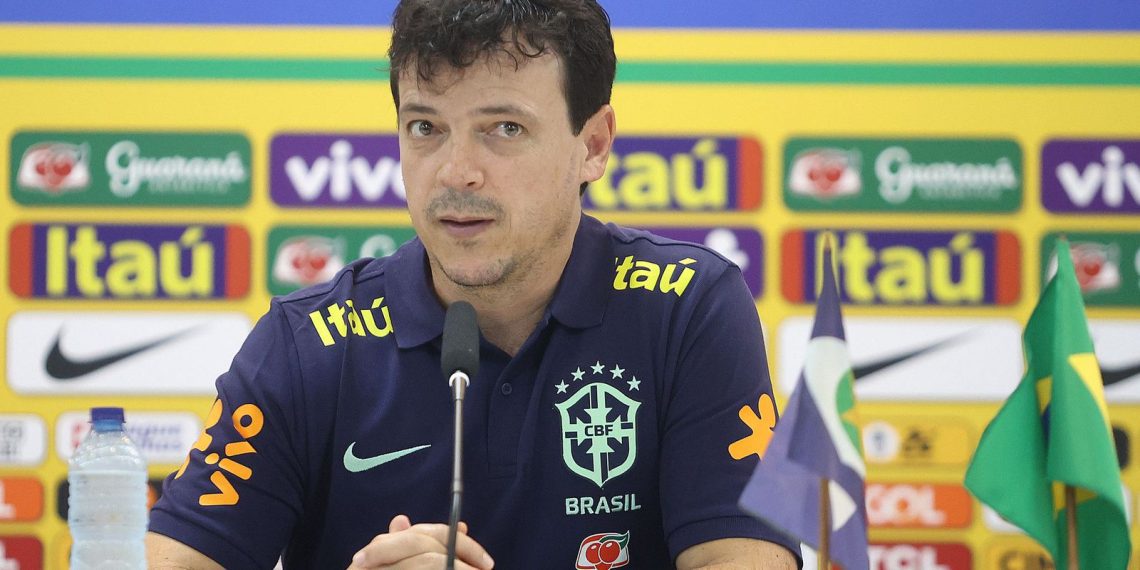 "Brasil não jogou mal" avalia Diniz, após 1 a 1 com Venezuela em casa