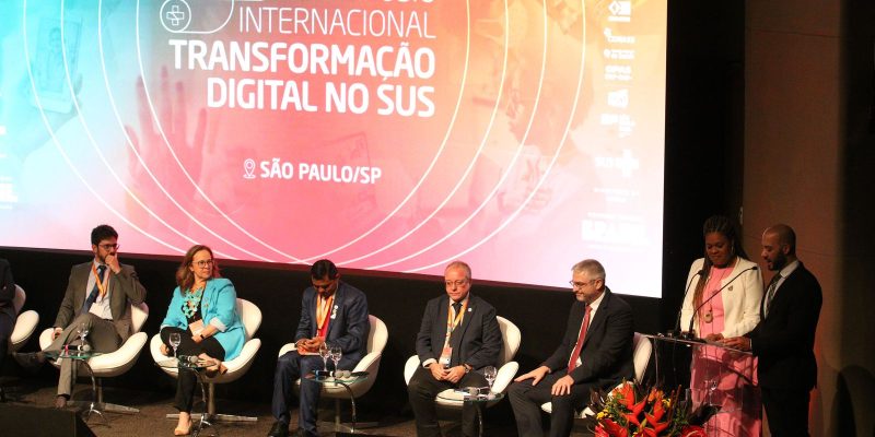 Digitalização do SUS deve integrar dados e garantir uso ético