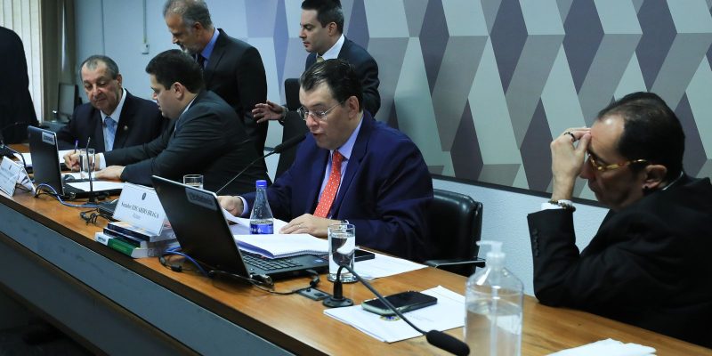 CCJ do Senado aprova reforma tributária