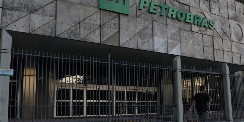 STF derruba condenação trabalhista bilionária contra a Petrobras