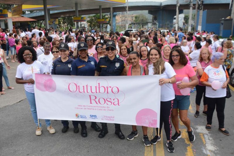 ‘1a Caminhada de Conscientizacao do Cancer de Mama marca o