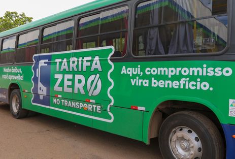 Wilson Dias Brasília (DF) 01/12/2023 - O município de Luziânia (GO), no Entorno do Distrito Federal, passou a ter transporte público em operação com tarifa zero. A medida garante aos moradores da cidade gratuidade para circulação nos veículos coletivos. Foto: Wilson Dias/Agência Brasil