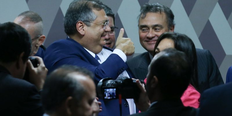 Comissão do Senado aprova Dino para o STF e Gonet para a PGR