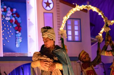 Brasília (DF) 23/12/2023 – Auto de Natal que mistura tradição e cultura popular completa 40 anos no Marco Zero de Recife
Foto: Morgana Narjara/Divulgação