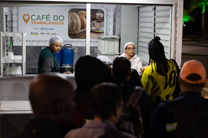 ‘Café do Trabalhador’ ultrapassa 66 mil refeições servidas em Volta Redonda