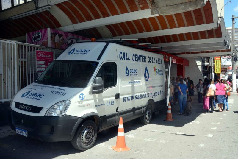 Saae oferece atendimento em van itinerante e no terreo da