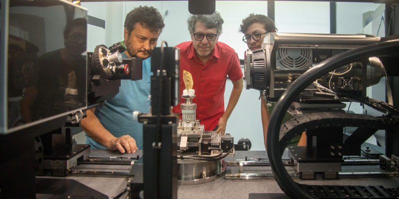 Novo aparelho permite ao Museu Nacional análise detalhada de amostras