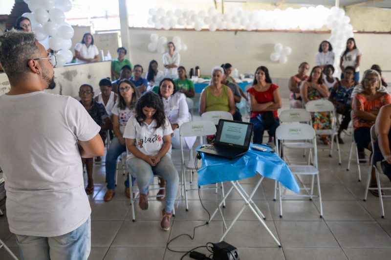 Prefeitura realiza palestra voltada a saude mental na Regiao Leste
