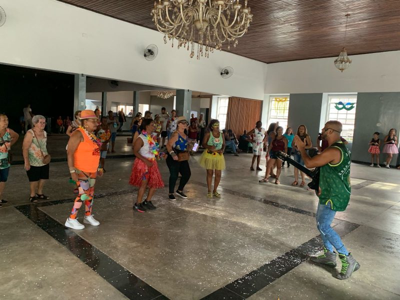 Baile de Carnaval da Melhor Idade agita sabado no Clube