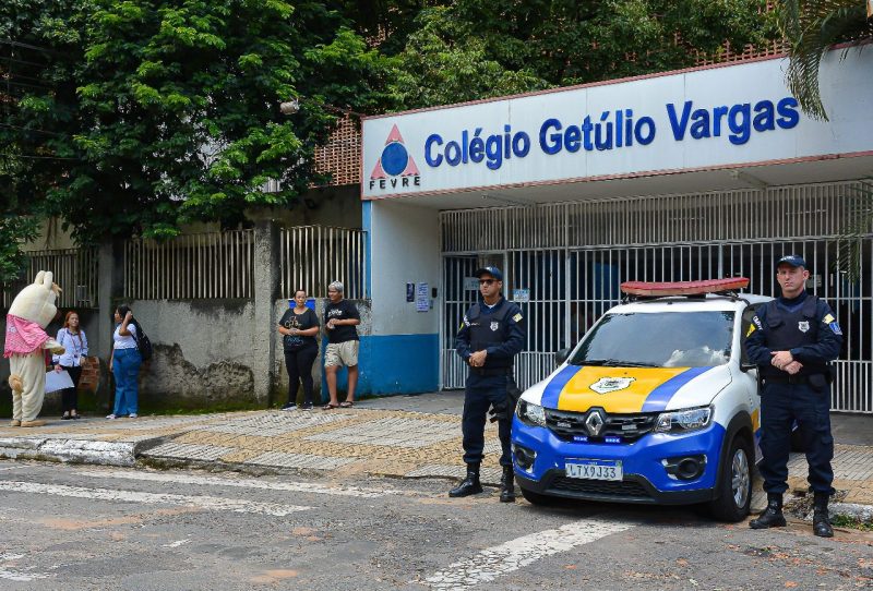 Patrulha Escolar reforça segurança na volta às aulas em Volta Redonda