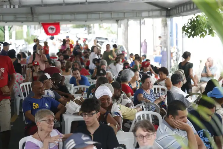 São Paulo (SP) 24/02/2024 - Primeira entrega de alimentos fornecidos pelo Programa de Aquisição de Alimentos (PAA) para atendimento à cozinha solidária de São Paulo. Um projeto do MST com o padre Julio Lancellotti
Foto: Paulo Pinto/Agência Brasil
