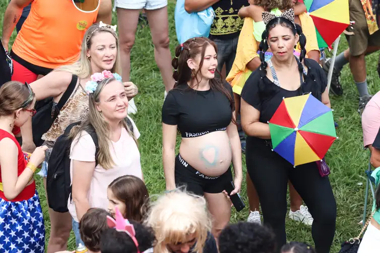 Brasília, (DF) – 10/02/2024 – Carnaval de rua, Galinho de Brasília. Foto Valter Campanato/Agência Brasil.