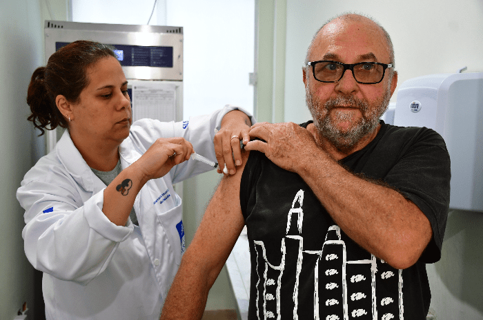 RESENDE INICIA CAMPANHA NACIONAL DE VACINAÇÃO CONTRA A INFLUENZA NESTA SEGUNDA-FEIRA, DIA 25