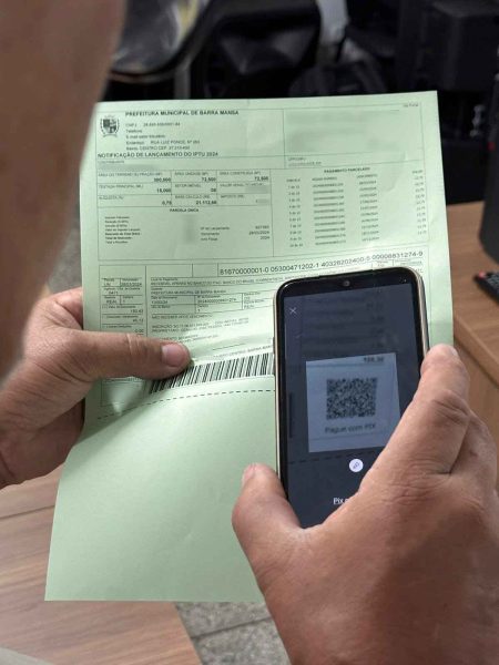 Cota unica ou primeira parcela com desconto vence no dia