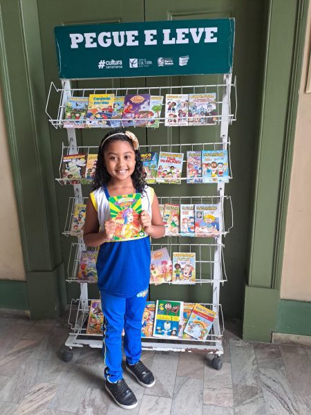 Biblioteca Municipal de Barra Mansa realiza acao em alusao ao