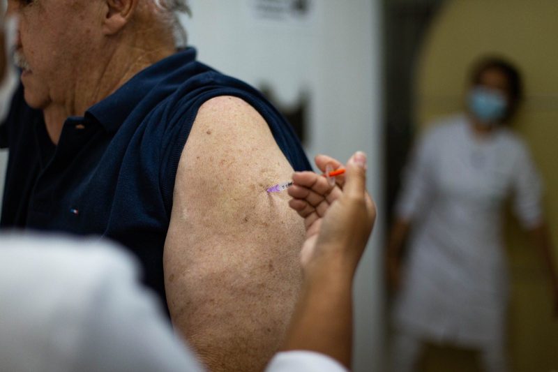 Volta Redonda recebe nova remessa de vacinas contra a gripe