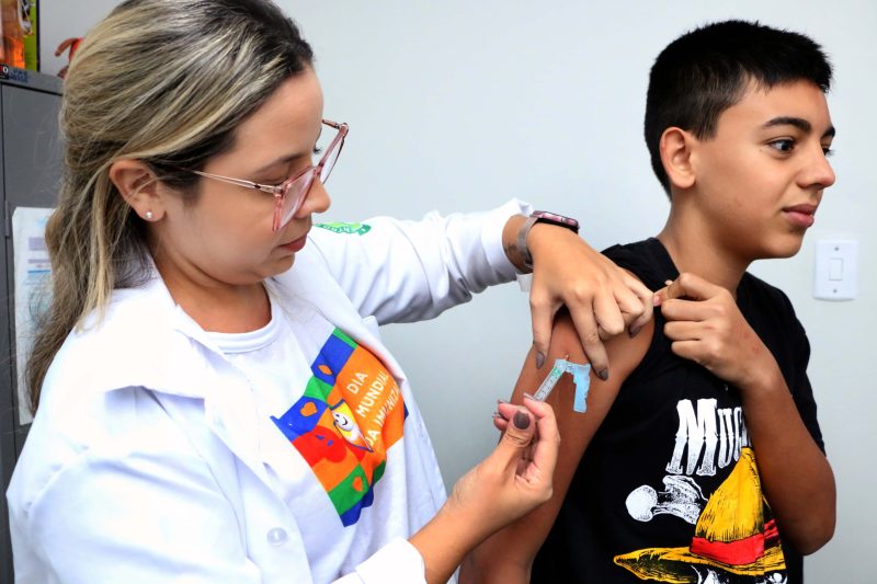 Barra Mansa aplica 178 doses no Sabado de vacinacao contra