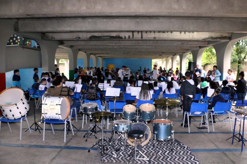 Escola Vocacionada a Musica de Barra Mansa promove show de