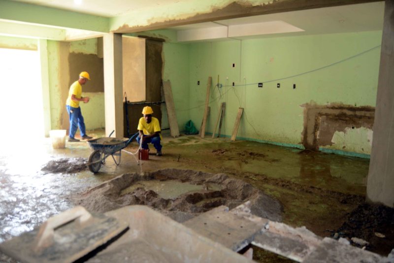 Rodrigo Drable vistoria andamento das obras no Hospital dos Olhos