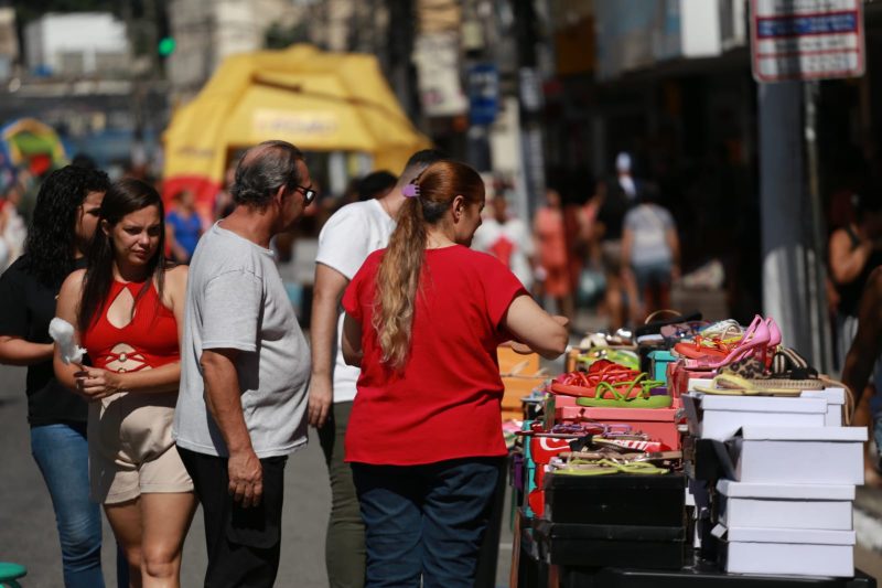 ‘Rua de Compras’ impulsiona vendas para o Dia das Mães em Volta Redonda