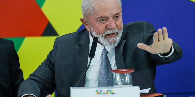 Lula sanciona lei que garante sigilo de vítima de violência doméstica