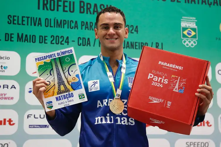 seletiva olímpica, Troféu Brasil - Nicolas Albiero conquista vaga olímpica nos 200 m borboleta natação, em 08/05/2024