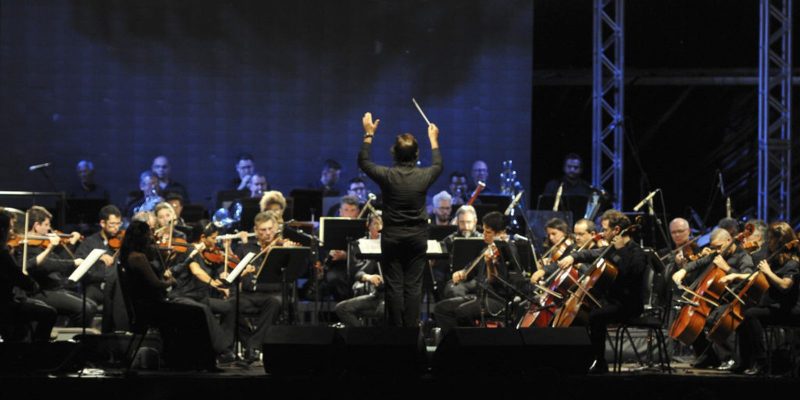 Orquestra Santoro completa 45 anos de histórias e saudades