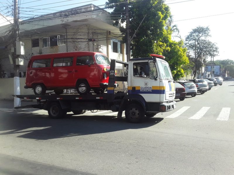 Guarda Municipal de Volta Redonda recupera Kombi furtada