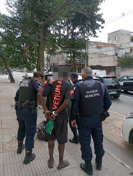 Guarda Municipal de Volta Redonda prende suspeito de furtar fios de cobre de unidade de saúde
