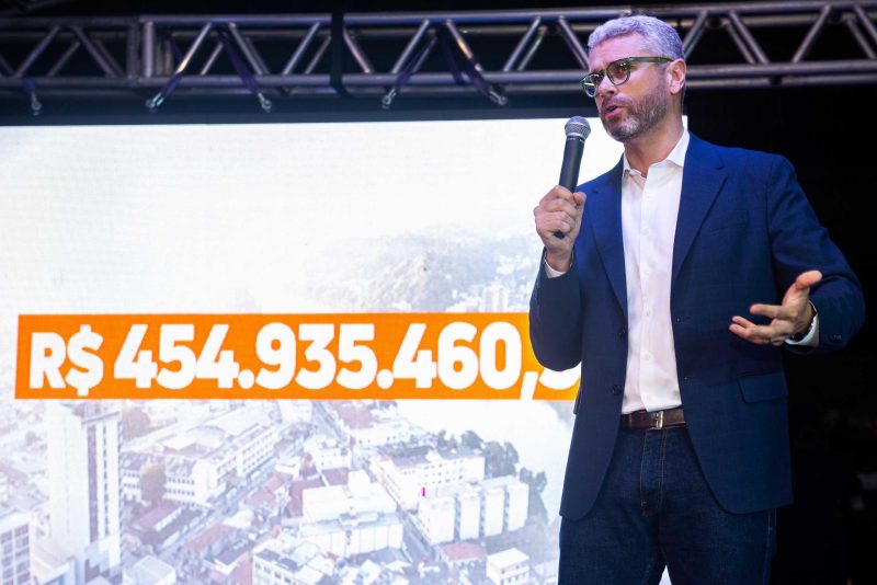 Rodrigo Drable lanca Programa Estrategico de Obras e Servicos PEOS