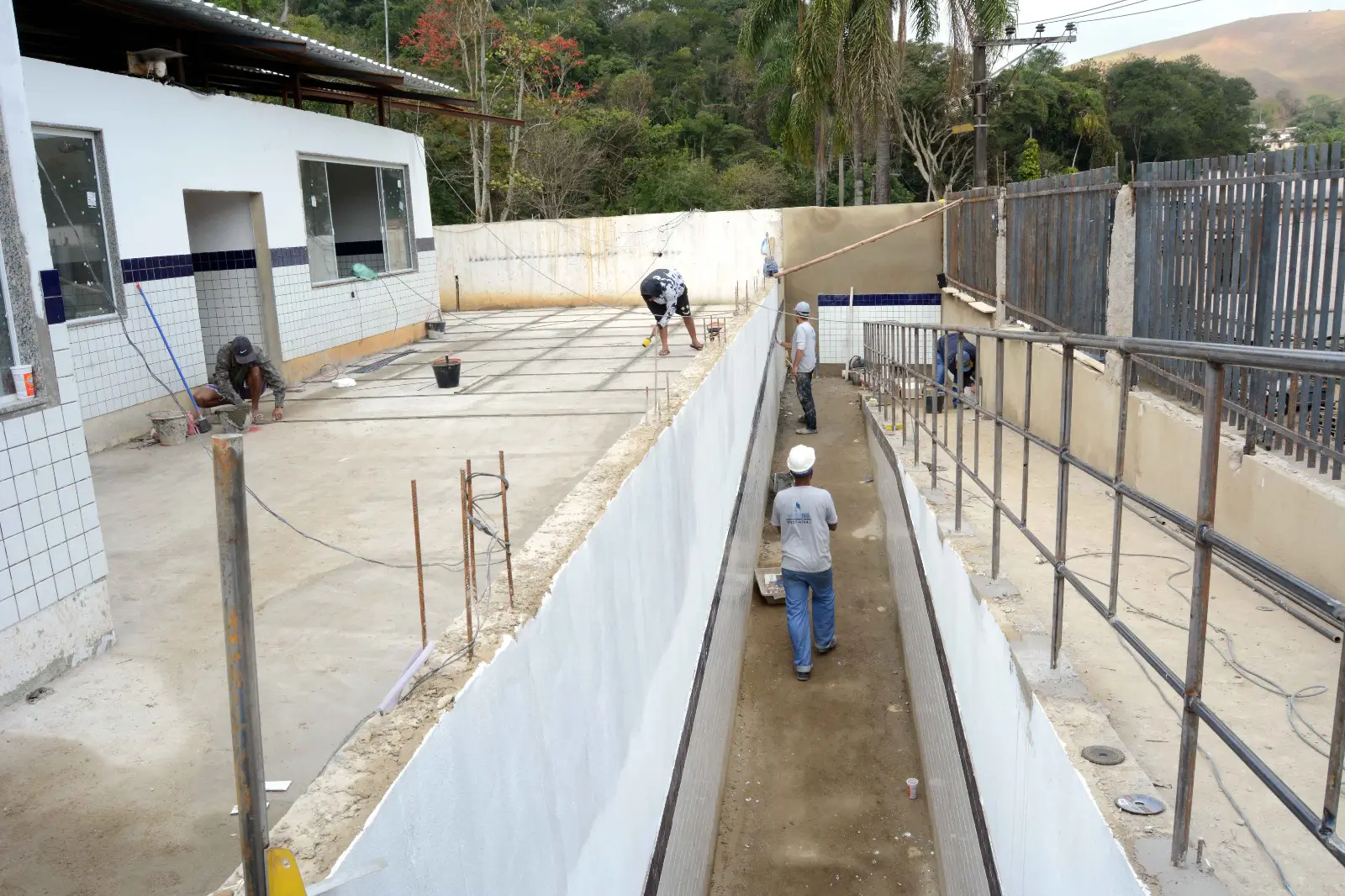 Obras na Escola Municipal Julio Branco