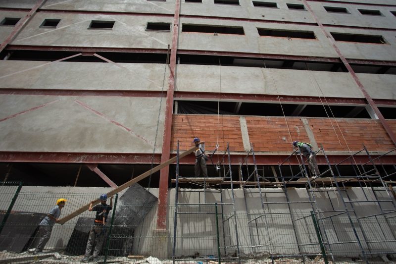 Volta Redonda: obras de ampliação do Hospital São João Batista avançam na infraestrutura geral