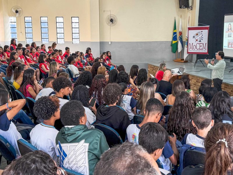 Fatima Lima participa da 8a Mostra de Ciencias de Barra