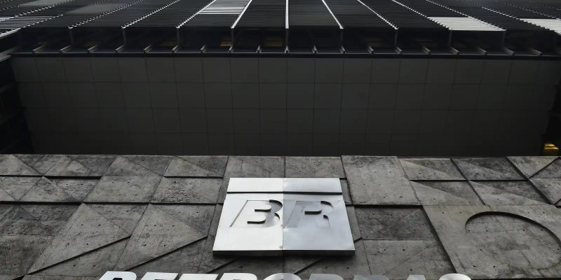 Petrobras vai participar da exploração de petróleo na África do Sul