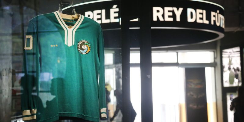“Rei”, “futebol” e “craque”, as palavras que resumem o legado de Pelé
