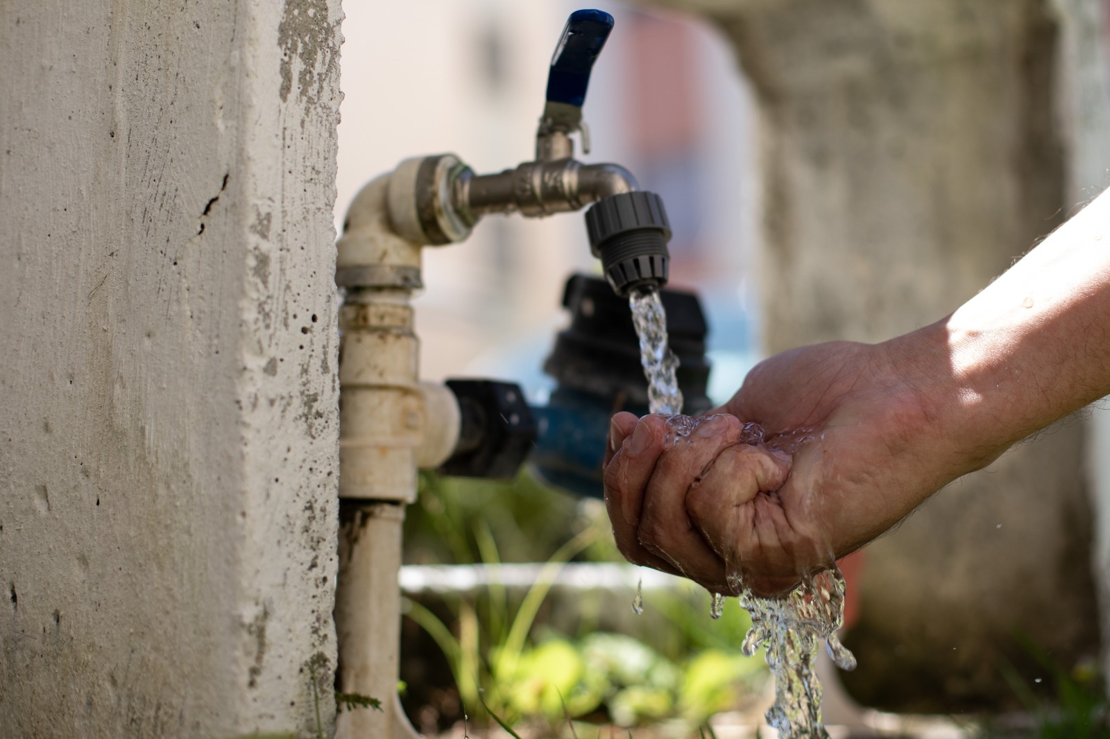 Saae de Volta Redonda reforça importância do consumo consciente de água em períodos de calor intenso
