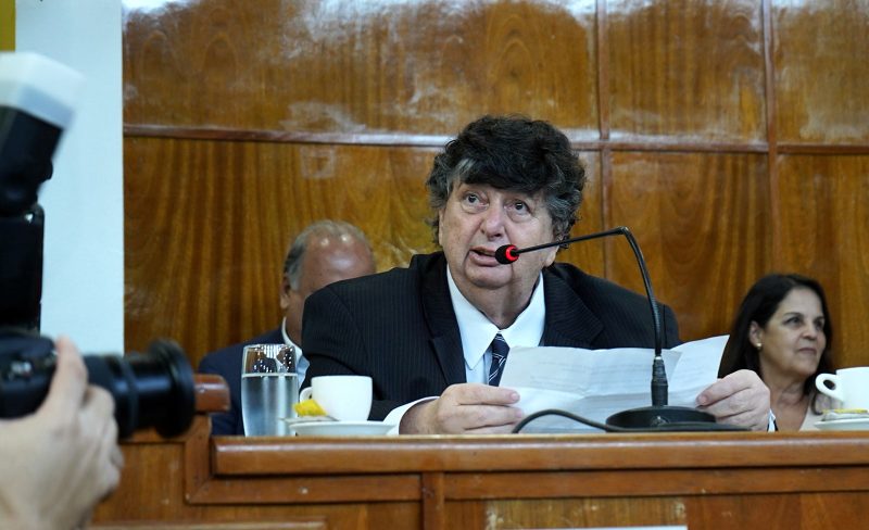 Neto toma posse do seu 6º mandato como prefeito de Volta Redonda